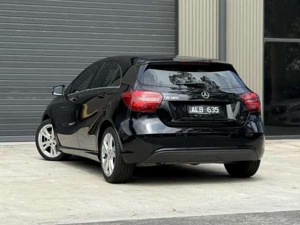 2016 Mercedes-Benz A180 — photo