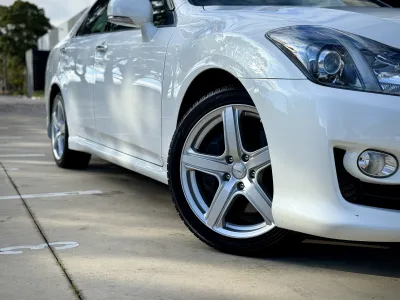 2009 Toyota Crown — photo