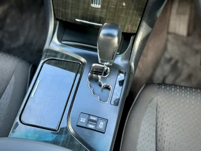 2009 Toyota Crown — photo