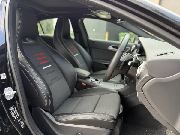 2016 Mercedes-Benz A180 — photo